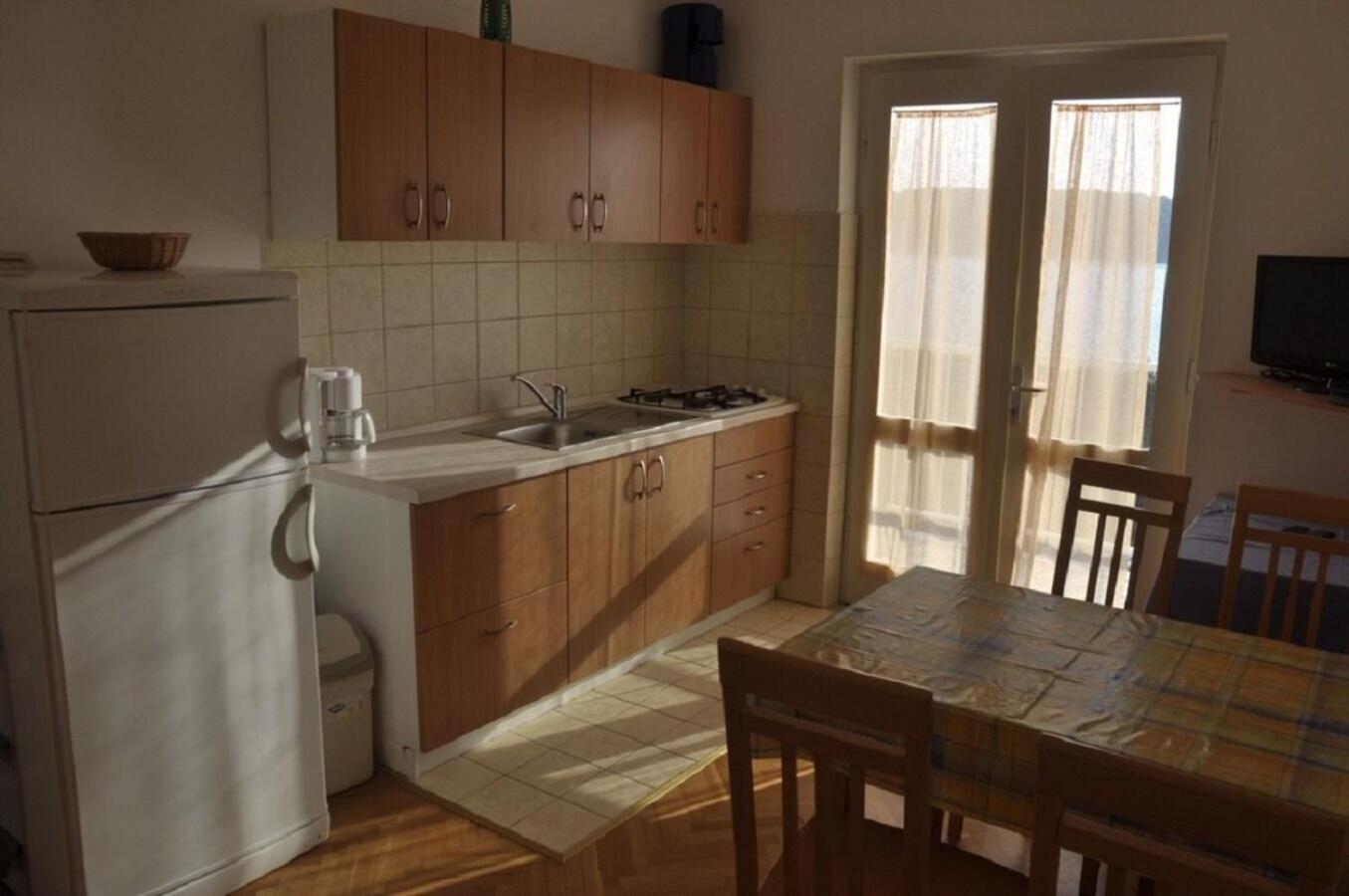 Apartments Petar - 6M From The Sea Barbat na Rabu Buitenkant foto