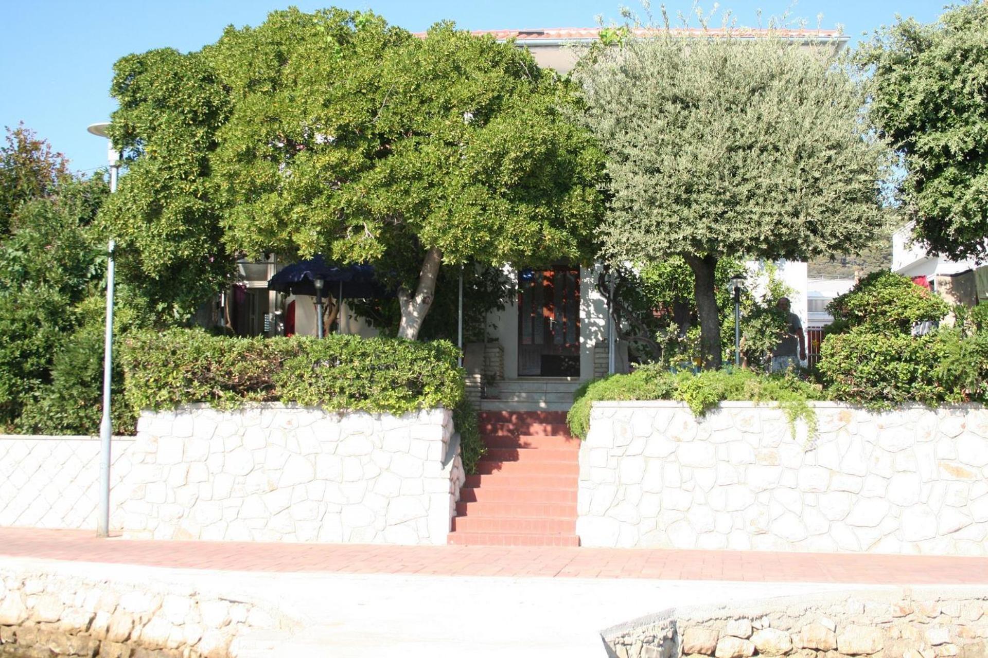 Apartments Petar - 6M From The Sea Barbat na Rabu Buitenkant foto